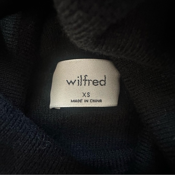 Aritzia Wilfred Merino Wool Turtleneck Sweater Dress in Black Sz XS - Picture 6 of 9